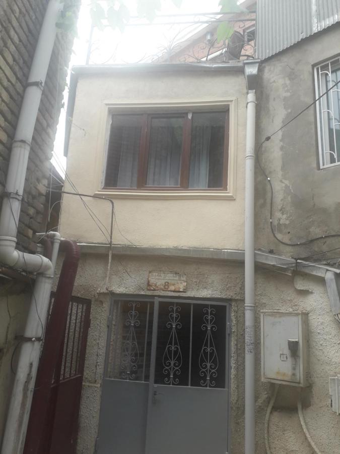 Apartment Dry Bridge Tbilisi Bagian luar foto